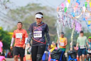 BIB: 40518
                            <button type="button" onclick="openModal(9891328)" class="btn btn-primary btn-sm float-right btn-popup" data-toggle="modal" data-target=".modal-high-quality">
                        <i class="fas fa-shopping-cart"></i> Add to Cart
                    </button>
                                            <button type="button" onclick="isThisMe(9891328, true)" class="btn btn-success btn-sm float-right btn-popup btn-isme hidden" data-toggle="tooltip" data-placement="bottom" title="นี่คือรูปของคุณใช่ไหม คลิกที่นี่เพื่อเอาเข้าอัลบั้ม">
                        <i class="fas fa-plus"></i> Add to album
                    </button>
                    <button type="button" onclick="isThisMe(9891328, false)" class="btn btn-warning btn-sm float-right btn-popup btn-isnotme hidden">
                        <i class="fas fa-ban"></i> Remove from album
                    </button>